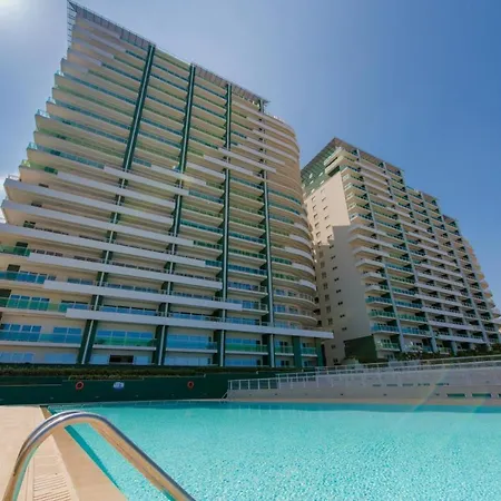 Seafront Luxury With Pool Apartment Sliema